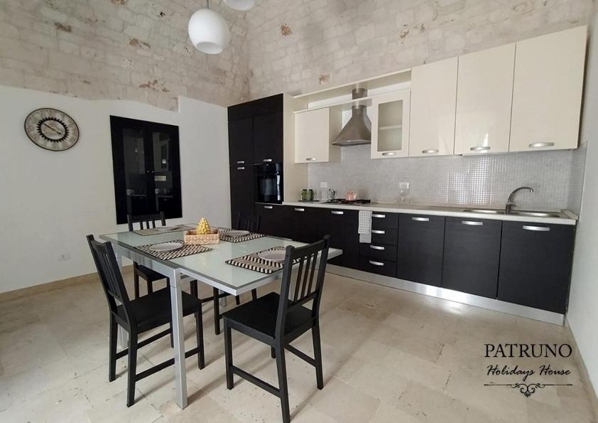 Patruno Holidays House Villa Castellana Grotte Exterior photo